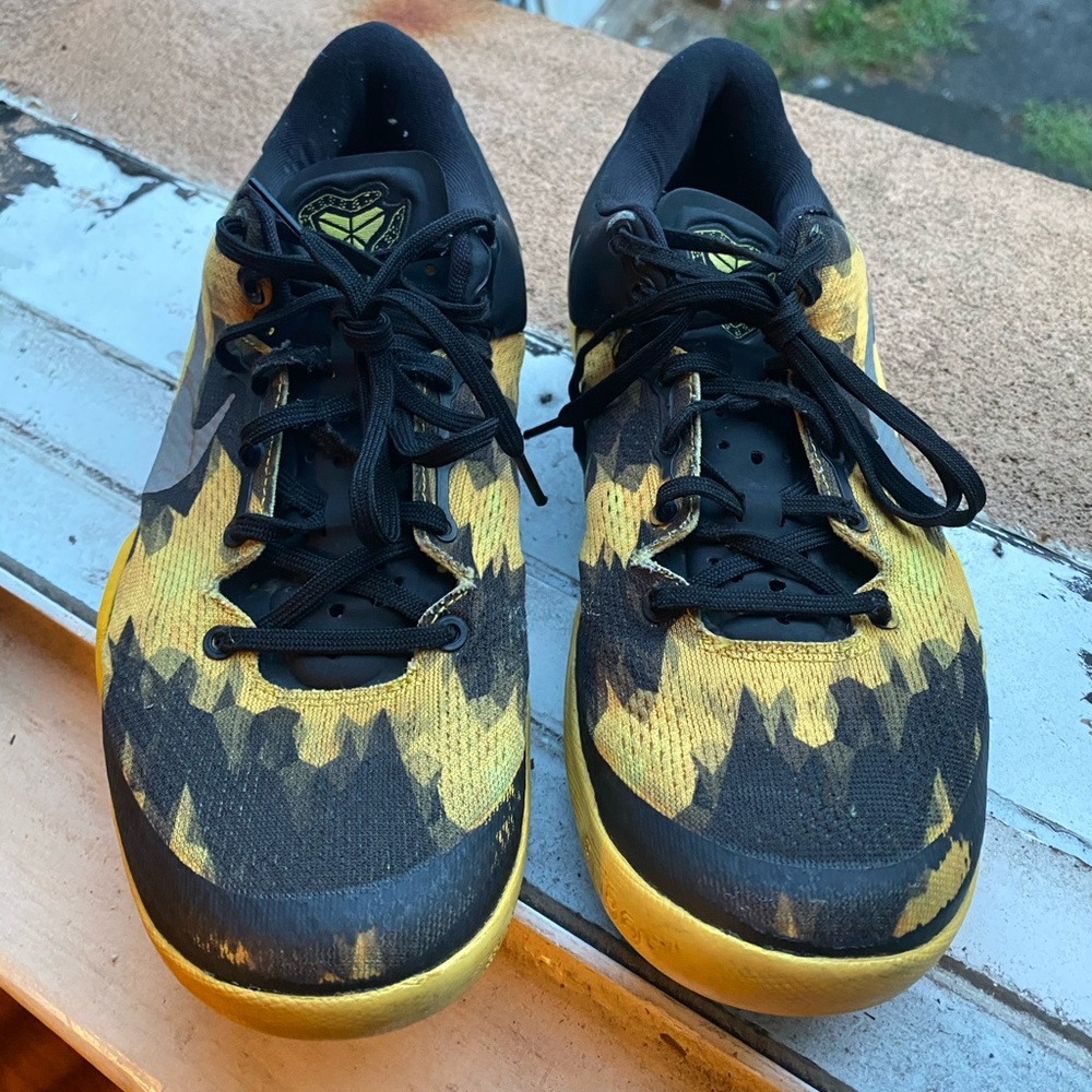 Kobe 8 “Sulfur” - Picture 2 of 5